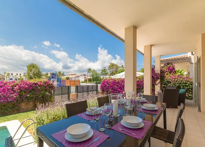 Modern Villa In Barcares With Pool